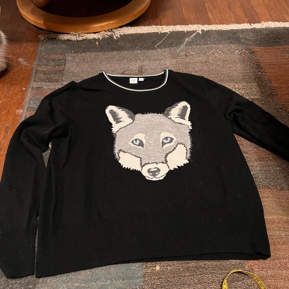 Winter Fox Sweater - Picture 6 of 6
